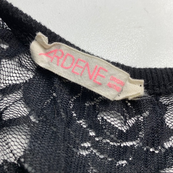 YOLO floral shear Tank top - Picture 5 of 7